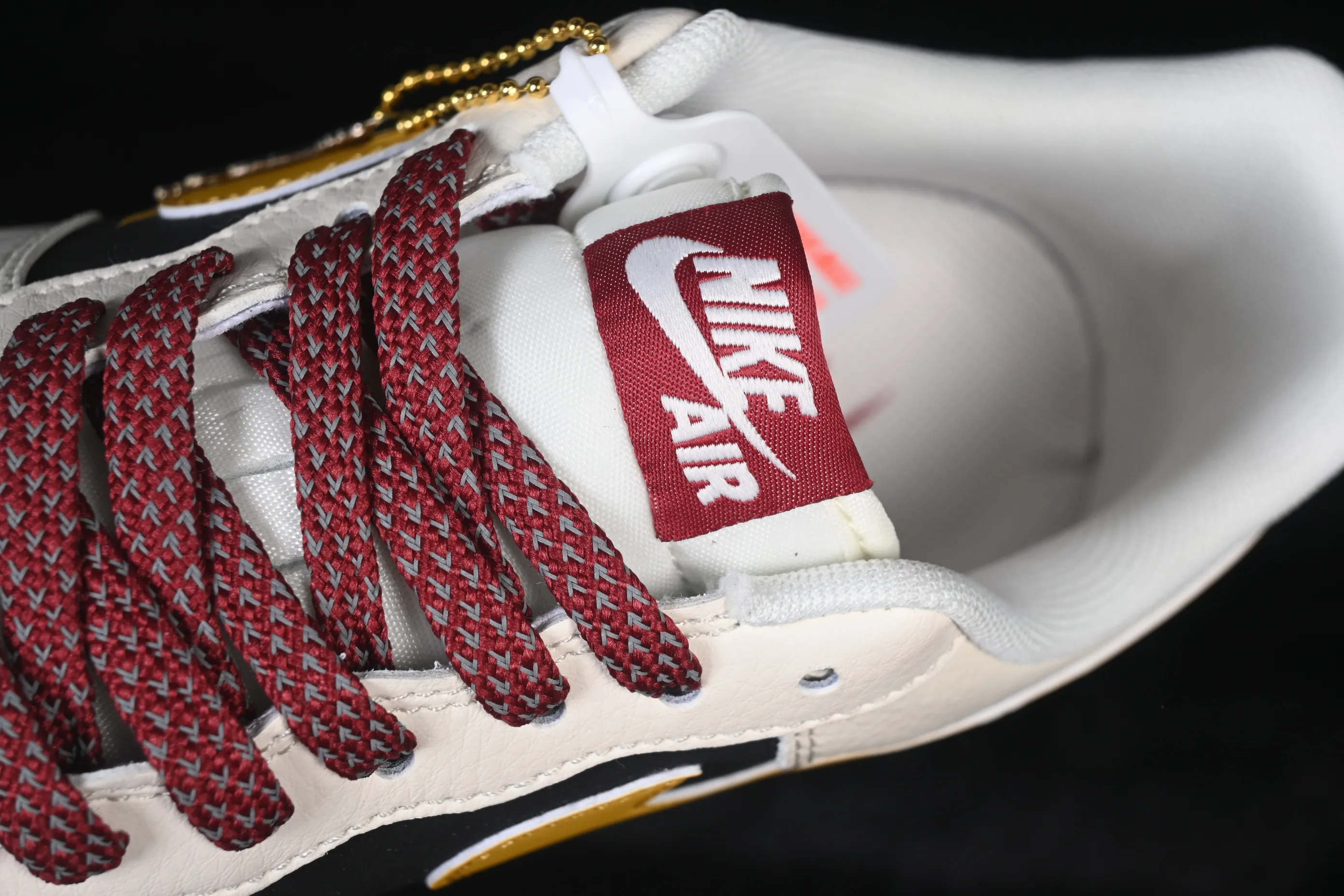 All Categories Nk Air Force 1 Air Force Series Nk Air Force 1 Low Air Force Low Nike Air Force 1'07 Low Burgundy Contrast Air Force One Low Casual Sneakers JP2026-152